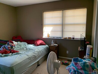 3326 SW Kiowa St, Topeka, KS 66614 - photo 5