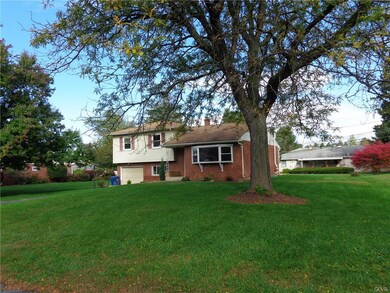 unlisted-address, Allentown, PA 18103 - photo 6