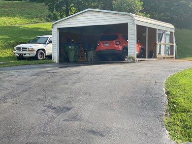 DFEF6A12-CA1E-402B-A2AA-B7E6C4C1367D