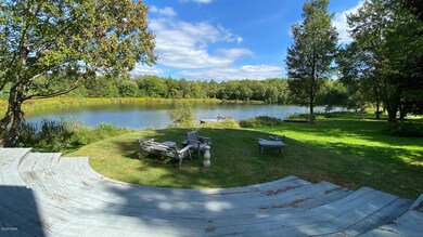 172 Theobald Rd, Lake Ariel, PA 18436 - photo 3