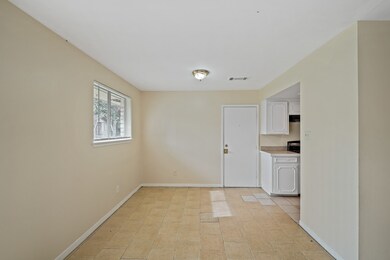 1615 Hidden Valley Dr, Houston, TX 77088 - photo 4