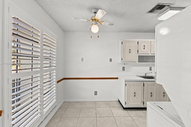 13752 Vía Flora unit B, Delray Beach, FL 33484 - photo 3