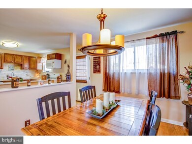 707 W 12th St, New Castle, DE 19720 - photo 7