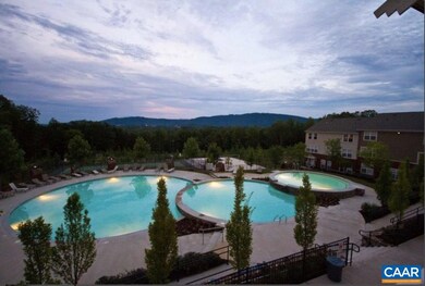 1625 Elmwood Ct unit 203, Charlottesville, VA 22903 - photo 2