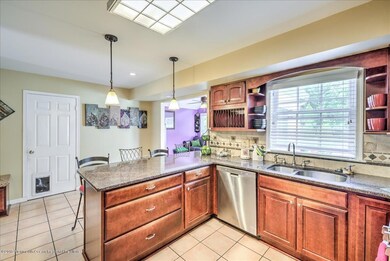 14-KITCHEN