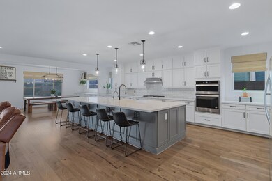 10729 E Trillium Ave-11