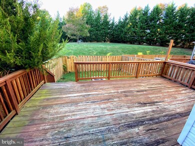 10836 Sherwood Hill Rd, Owings Mills, MD 21117 - photo 5