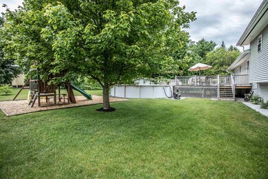 7 Castle Dr, Hooksett, NH 03106 - photo 2