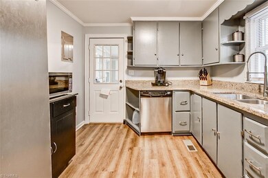 421 Northwood Dr, Asheboro, NC 27203 - photo 6