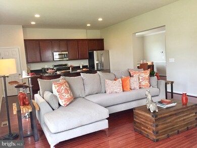 10250 Spring Iris Dr, Bristow, VA 20136 - photo 4