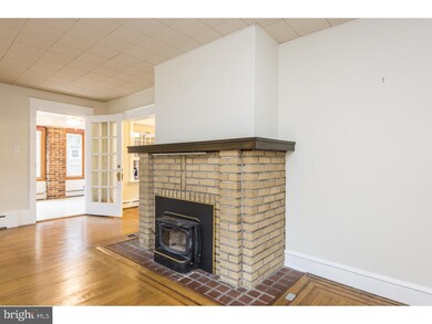 130 Erdenheim Rd, Glenside, PA 19038 - photo 3