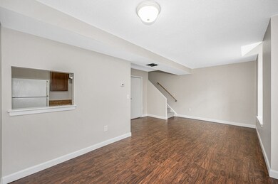 201 Thorndike St unit 27, Lowell, MA 01852 - photo 6