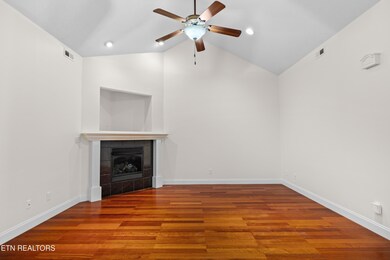 7235AlyshaVineyardWay-13