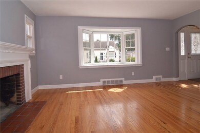 80 Ferris St, Pawtucket, RI 02861 - photo 6