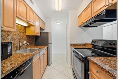 2311 N Congress Ave unit 12, Boynton Beach, FL 33426 - photo 2
