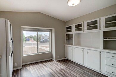 1503 S Lawson Dr-7