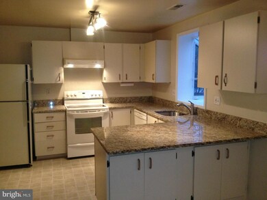 9737 Softwater Way, Columbia, MD 21046 - photo 4