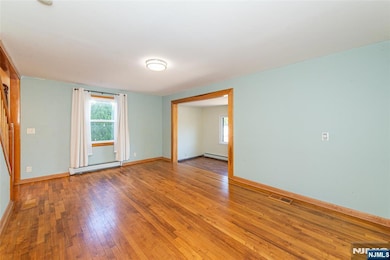 25 Fournier Crescent unit C0025, Elmwood Park, NJ 07407 - photo 5