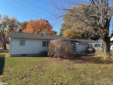 324 N Harrison St, Fremont, IA 52561 - photo 2