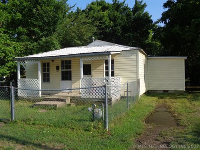 232 McGee St, Eufaula, OK 74432 - photo 2