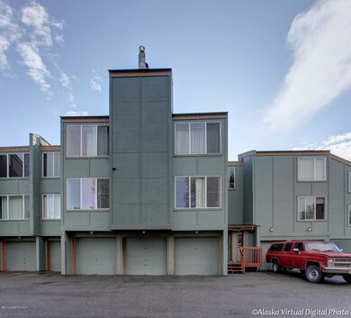 312 Sweetgale Court