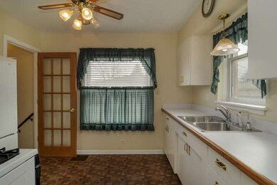 1921 Bristol Ave, Westchester, IL 60154 - photo 6