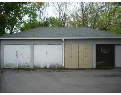 913 Social St, Woonsocket, RI 02895 - photo 2