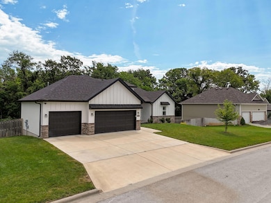 4712 Florence Ave-1