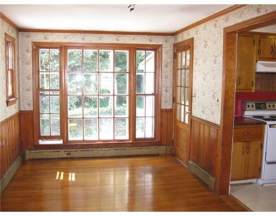 16 Walker Ct, Greenwich, CT 06831 - photo 4