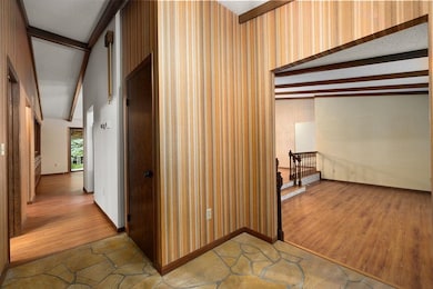 1412 11th St SW, Minot, ND 58701 - photo 7