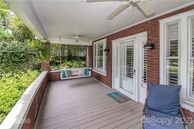 615 E Broad St, Statesville, NC 28677 - photo 5