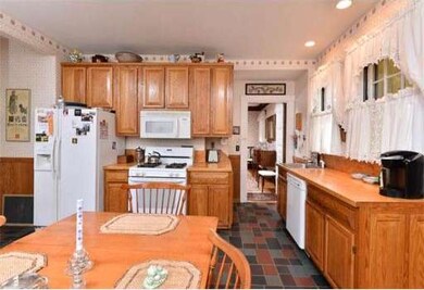 86 Beach St, Quincy, MA 02170 - photo 4