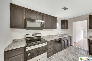 910 Kelso Dr, Copperas Cove, TX 76522 - photo 5