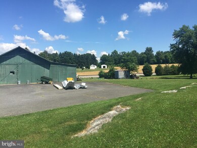 16756 Edward Doub Rd, Williamsport, MD 21795 - photo 5