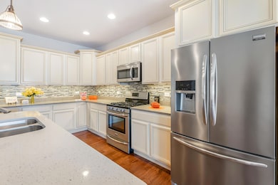 10181 Azalea Dr, Crown Point, IN 46307 - photo 4