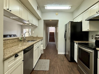 1922 Augusta Dr unit 1/16, Houston, TX 77057 - photo 4