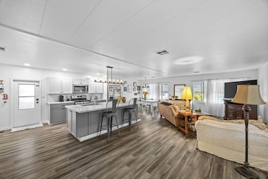 16222 Monterey Ln unit 367, Huntington Beach, CA 92649 - photo 7