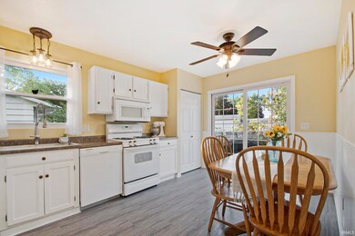 2922 Marrett Dr, Mishawaka, IN 46544 - photo 4