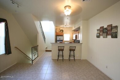 7 Kithen_family room