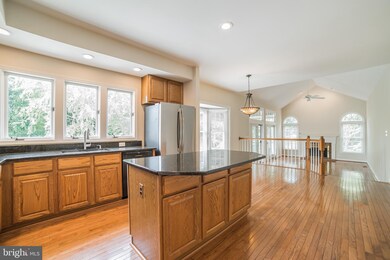 10008 Founders Way, Damascus, MD 20872 - photo 5