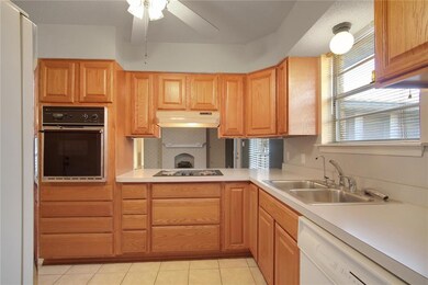 4653 Robin St, Metairie, LA 70001 - photo 7