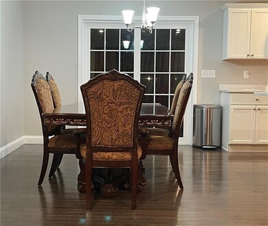 288 Pequot Ave, Warwick, RI 02889 - photo 4