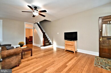 143 Walnut St, Spring City, PA 19475 - photo 5