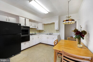 713 Beechwood Ave, Darby, PA 19023 - photo 7