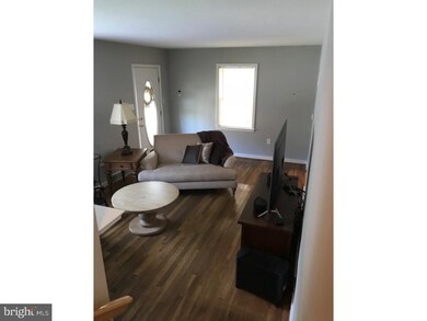 708 State St, Reading, PA 19607 - photo 3