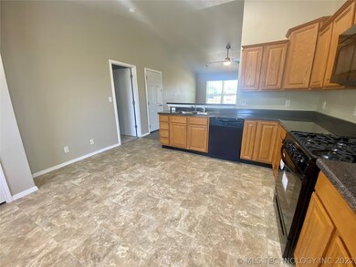 25983 E 89th St S, Broken Arrow, OK 74014 - photo 4