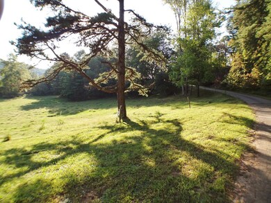 Gem Stone Dr