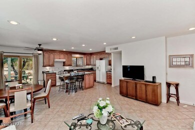132 Sunflower Dr, Lake Havasu City, AZ 86403 - photo 4