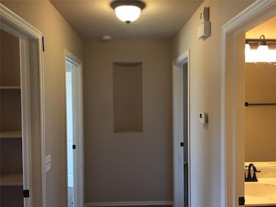 18216 Sandhurst Ct, Edmond, OK 73012 - photo 3