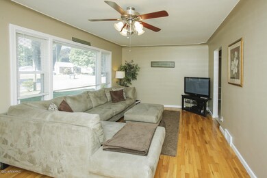 664 melrose st-104
